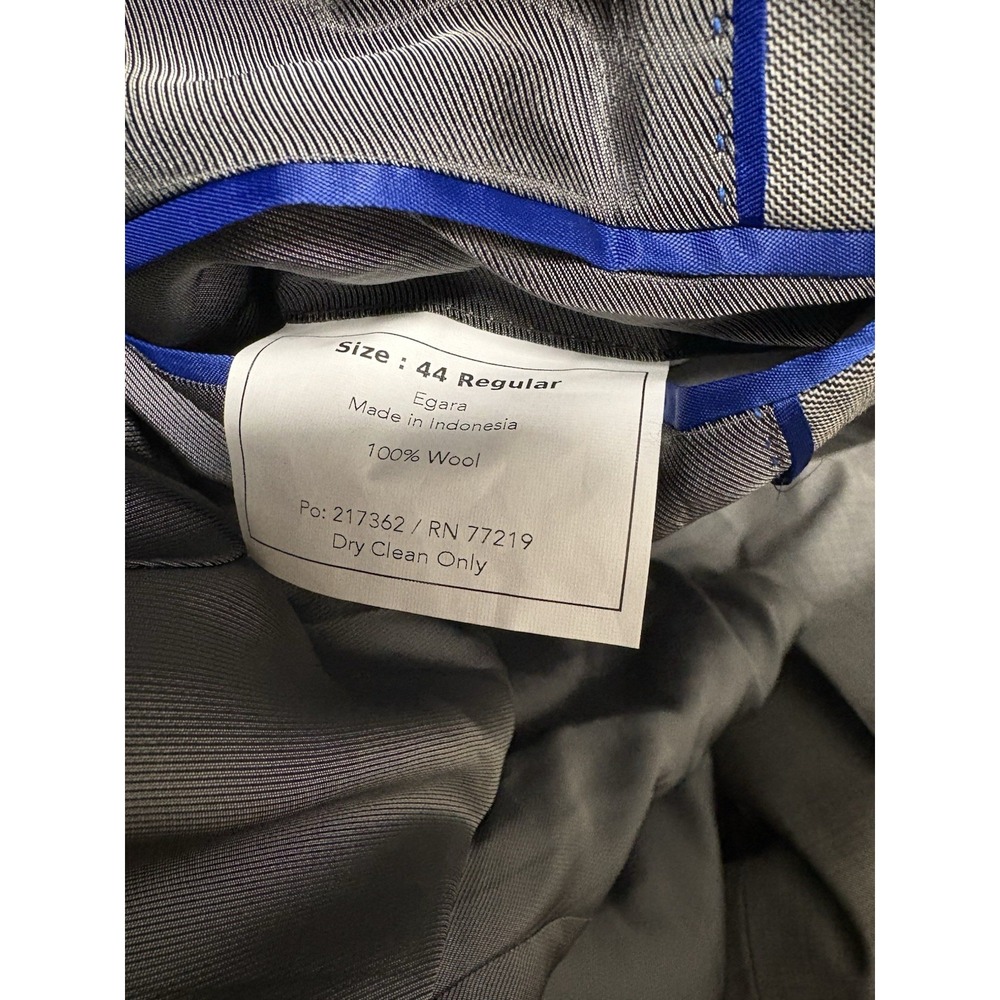 Egara Suit Mens 44R Gray 2 Button 100% Wool Peak Lapel Pants 34x28 Slim Fit - Picture 3 of 12